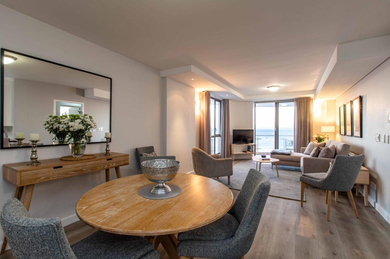 Hibernian Towers 807, Beach Road, Strand Extérieur photo